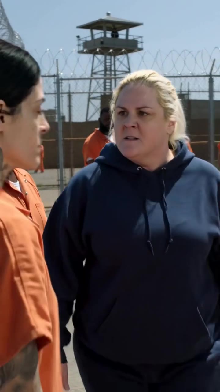 A Prison Bully Demanded My Sneakers, Unlocking a Secret That Changed Our Lives