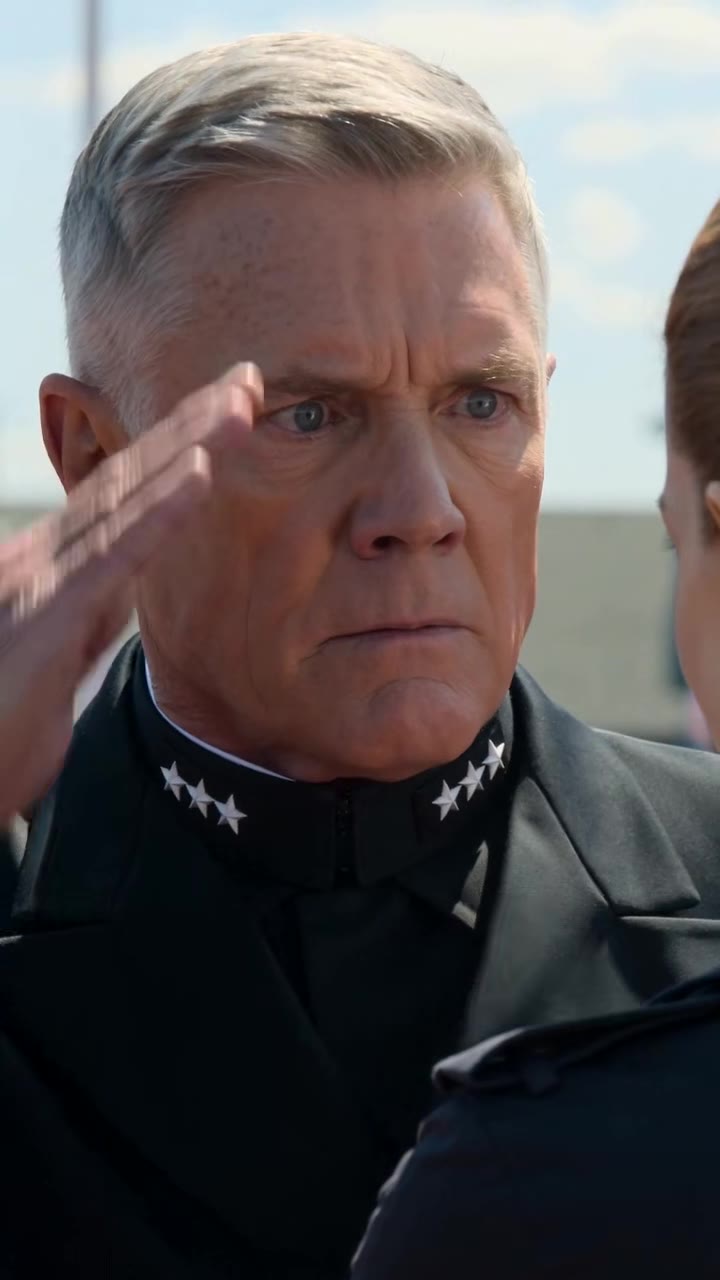 The Admiral Saluted A Mysterious Woman—Then He Realized She Was His Long-Lost Daughter