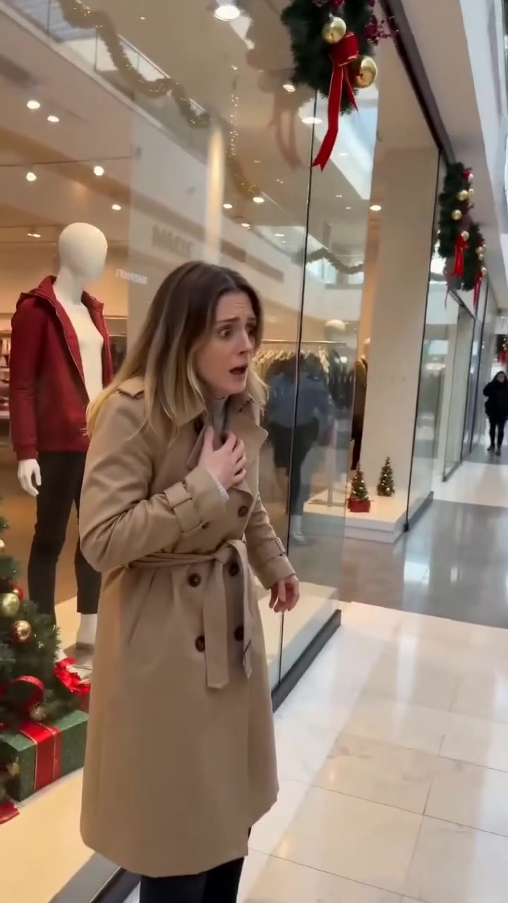 Le jour où mon fiancé m'a agressée en public pour un secret inavouable