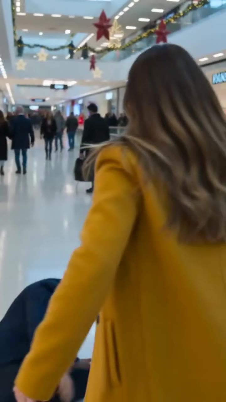 El violento ataque en el centro comercial que desenterró una dolorosa traición familiar