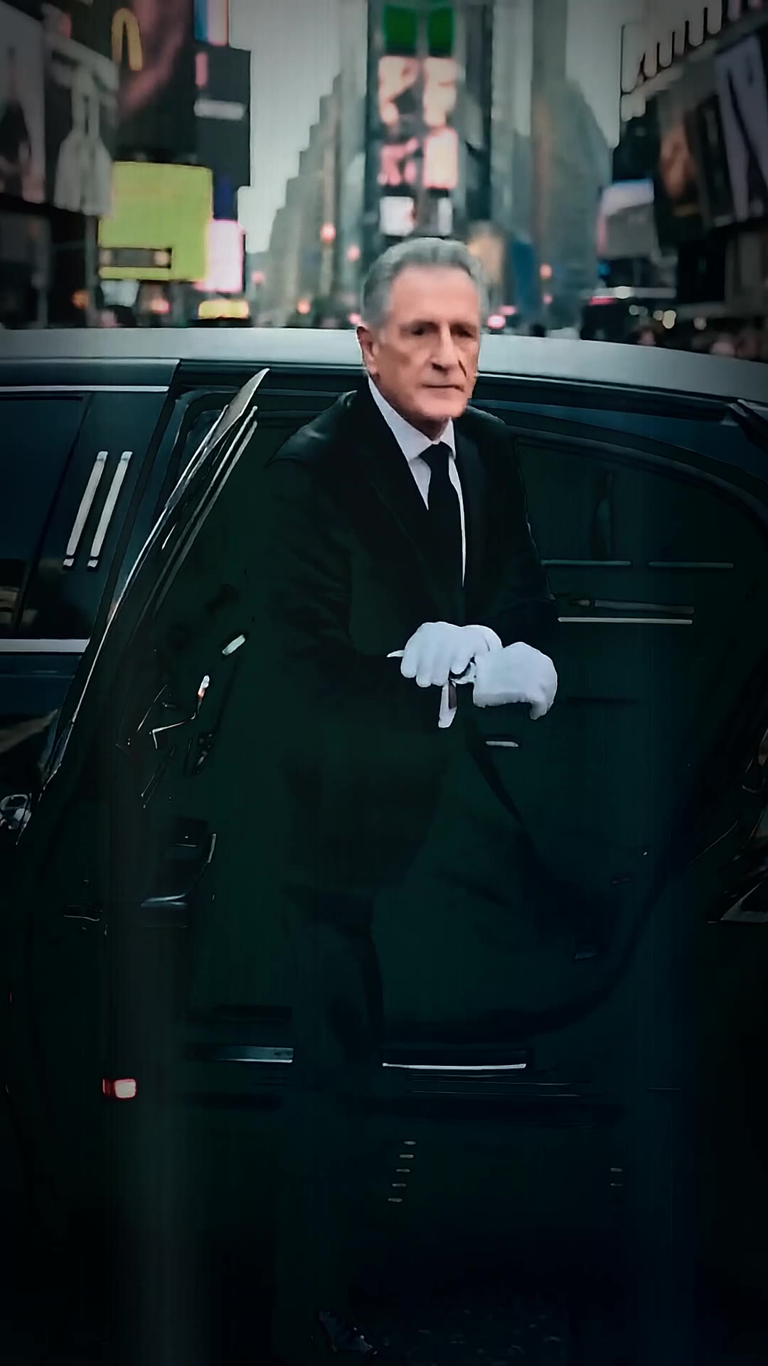 The Billionaire's Secret at Times Square: My Husband's Ultimate Betrayal