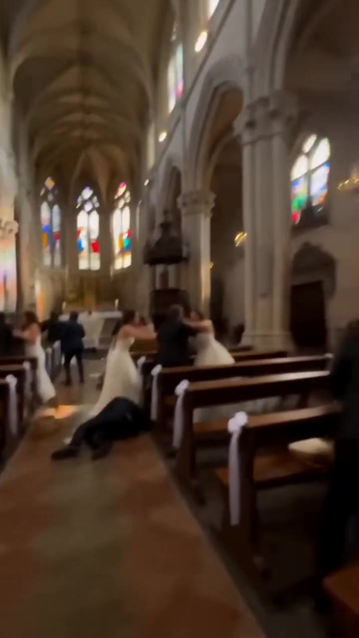 La traición en el altar que desató una batalla campal en la catedral