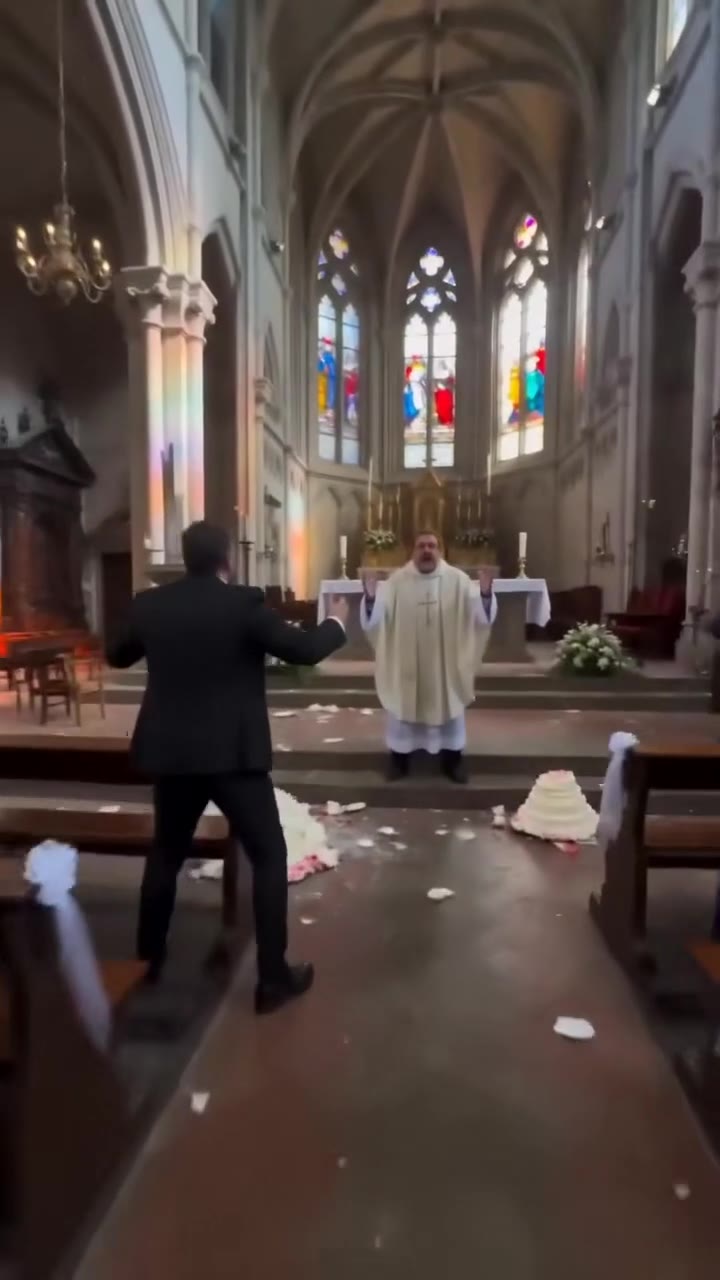 La traición en el altar que desató una batalla campal en la catedral