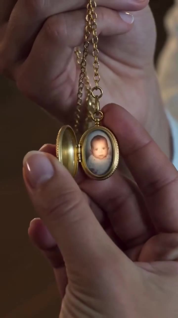 El brazalete de oro que reveló la verdad oculta sobre mi supuesta muerte