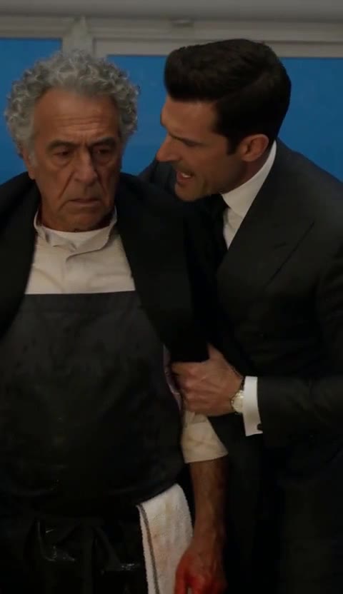The Chef Humiliated a Dishwasher—Until the Billionaire Son Walked In