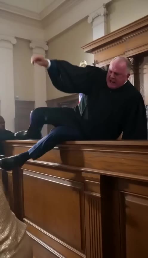 The Courtroom Brawl That Exposed a Wealthy Family's Darkest Secret