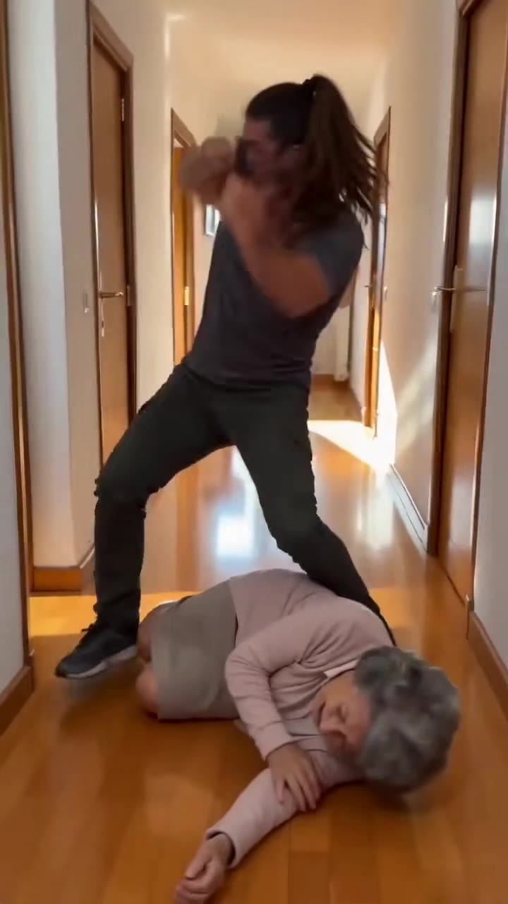 El ataque de mi cuñado a mi madre reveló un oscuro secreto familiar