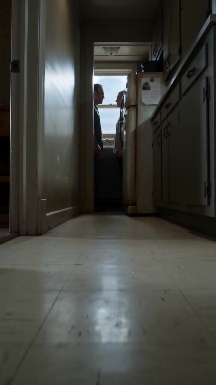 El relicario de mi madre escondía el secreto que mi tío intentó destruir para siempre