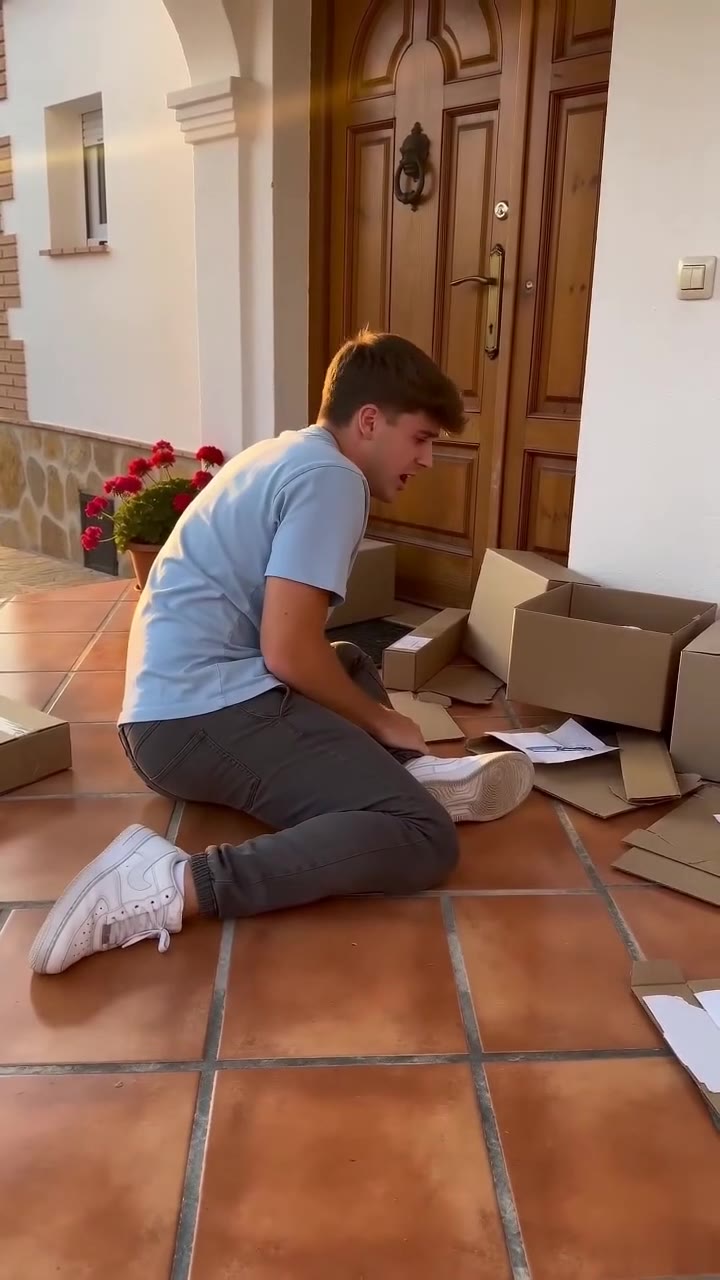El secreto oculto bajo las escaleras rotas que destrozó a nuestra familia