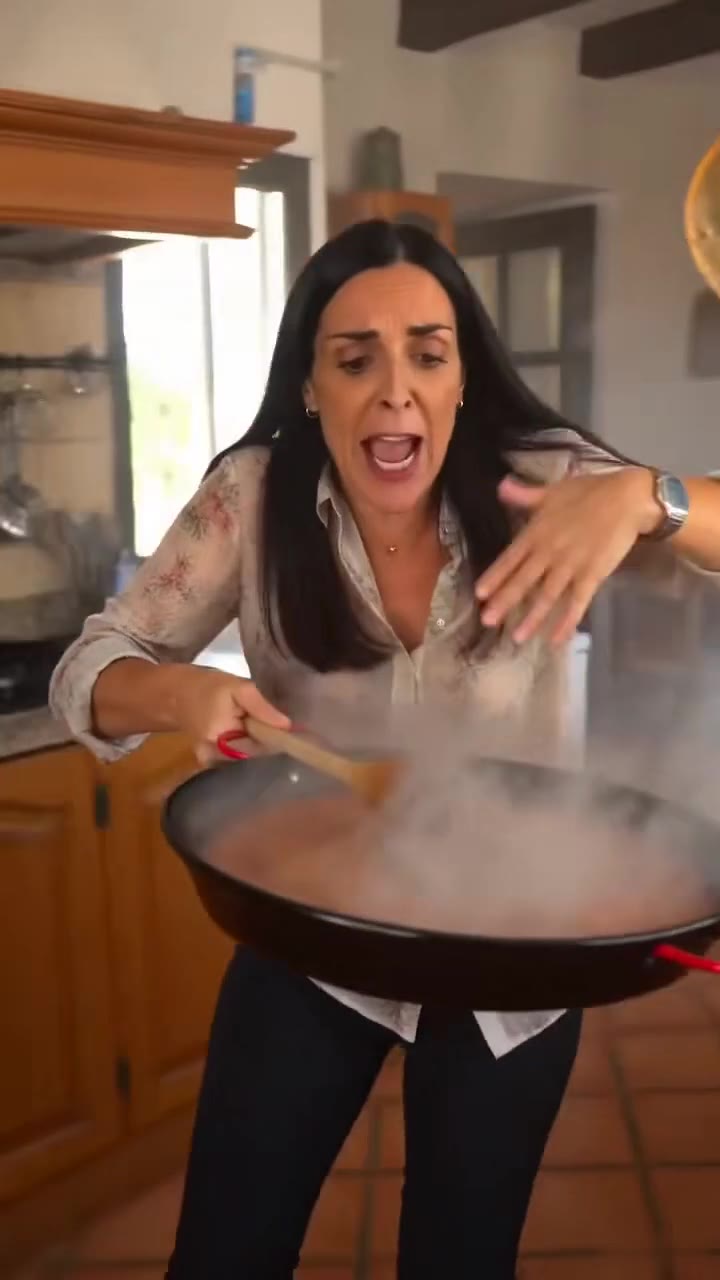 El secreto oscuro de mi suegro arruinó mi baby shower y cambió mi vida para siempre
