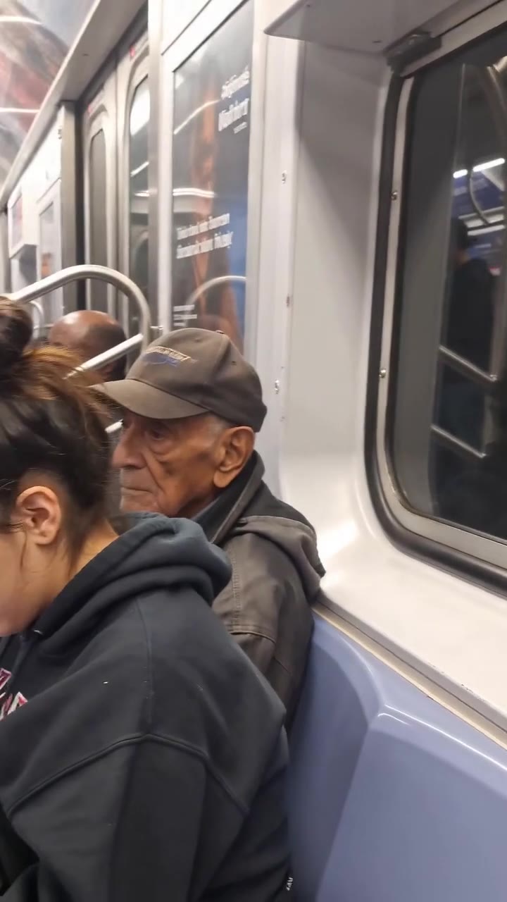 An Elderly Stranger on the Subway Recognized My Ring and Revealed My Family’s Deepest Secret