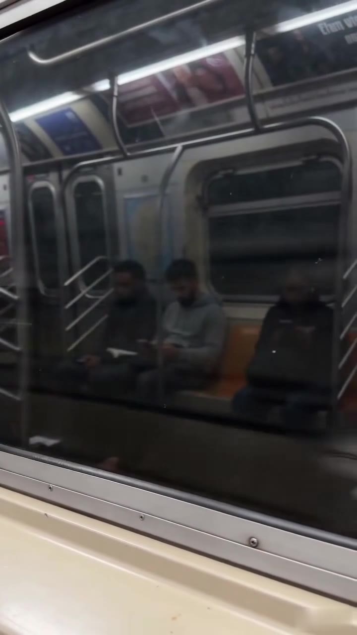 An Elderly Woman Shamed A Sick Girl On The Subway, But The Truth Left Her Speechless