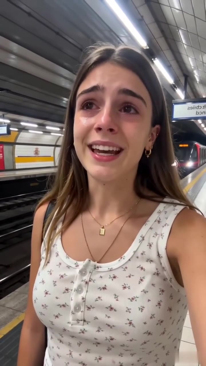 Mi esposo me atacó en un centro comercial y su secreto quedó expuesto