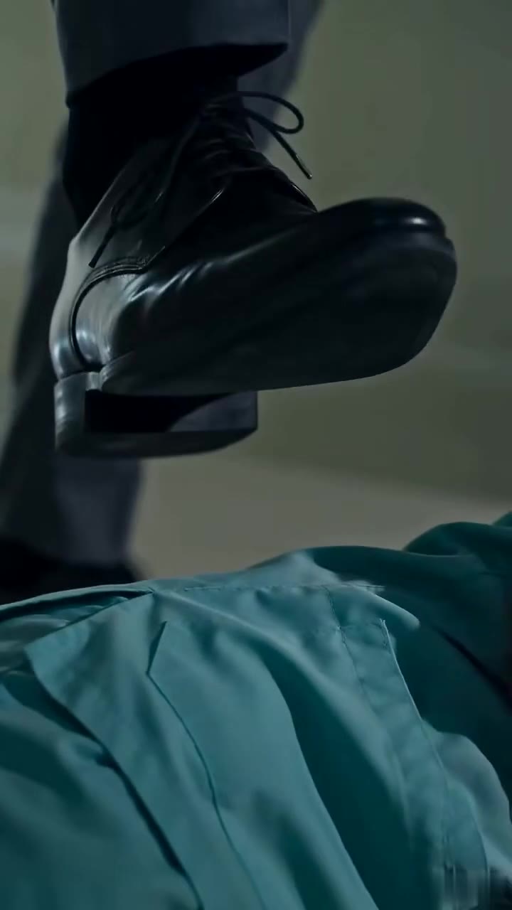 Mi esposo intentó silenciarme en mi hospital, pero un soldado cambió mi destino