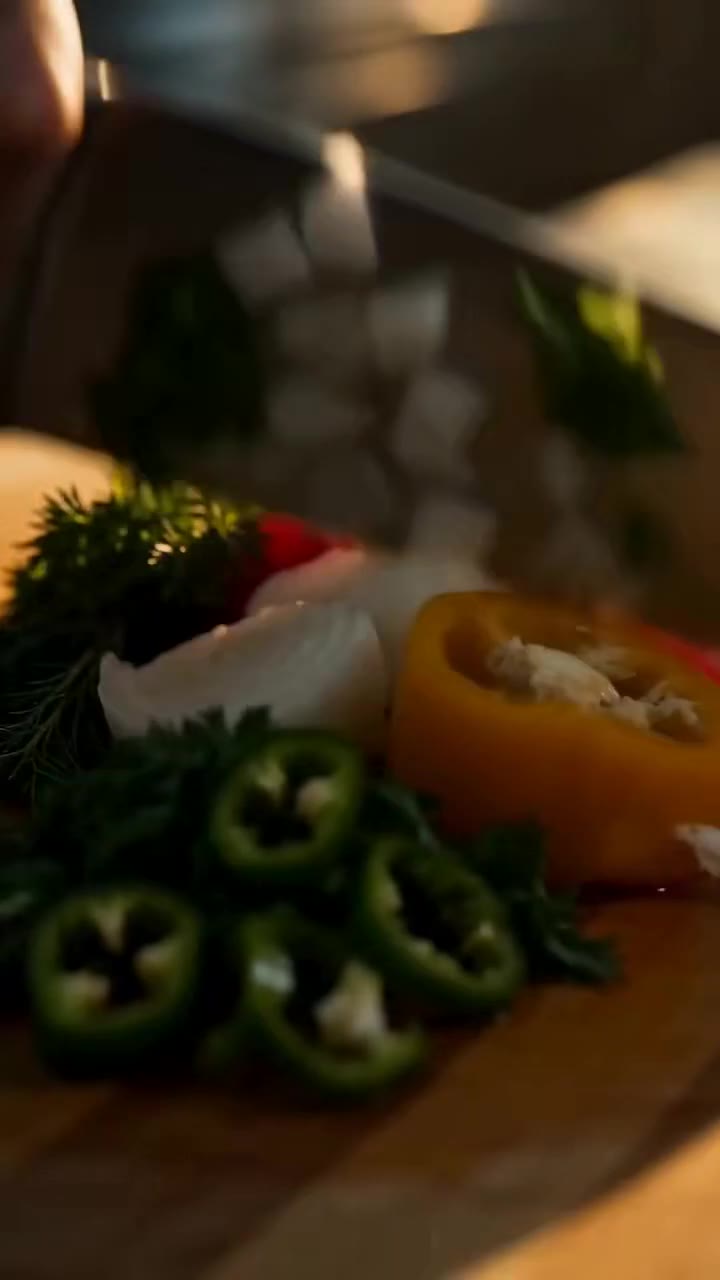 A Famous Chef Confronts an Intruder and Learns a Heartbreaking Family Secret
