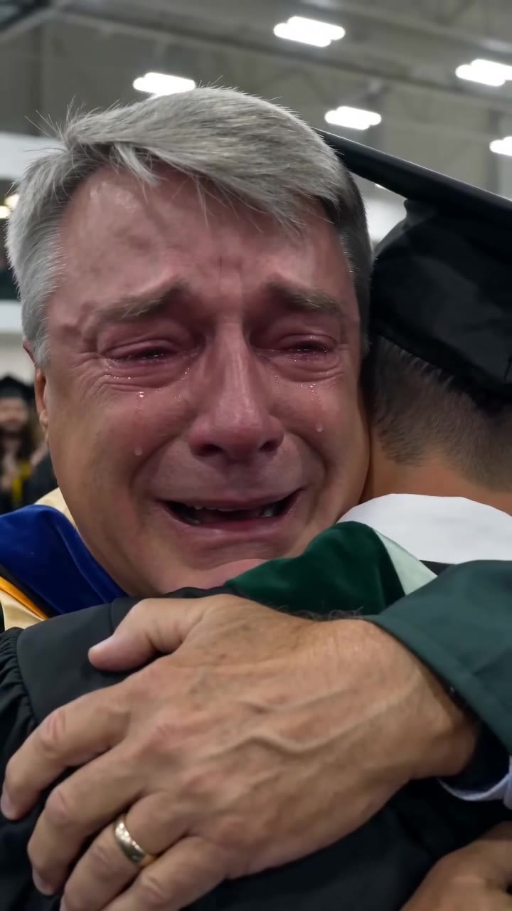 At 62, a Father Graduates Alongside His Son and Exposes a Shocking Family Secret
