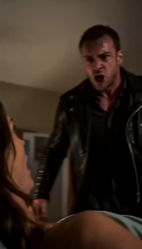 A Father Rescues His Shivering Son From the Rain and Discovers a Devastating Betrayal