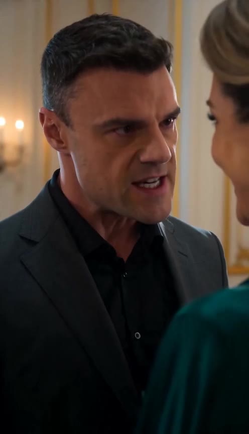 Father Returns Home Early to Find His Beloved Daughter Kneeling in a Maid Uniform