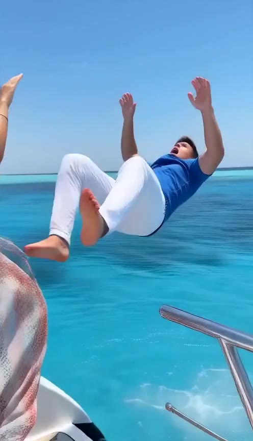 When a cruel fiancé pushed me off a yacht, my best friend took instant revenge