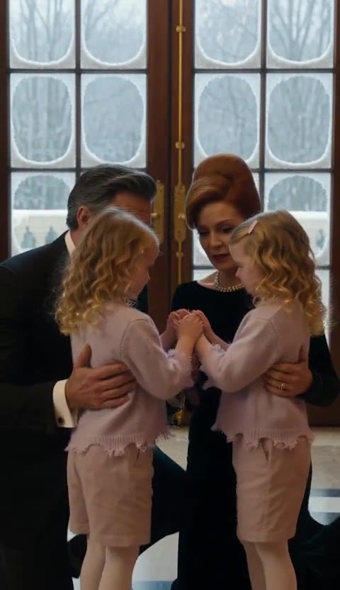 The Gala Orphan Raised a Half-Locket — the Billionaire Couple Fell to Their Knees