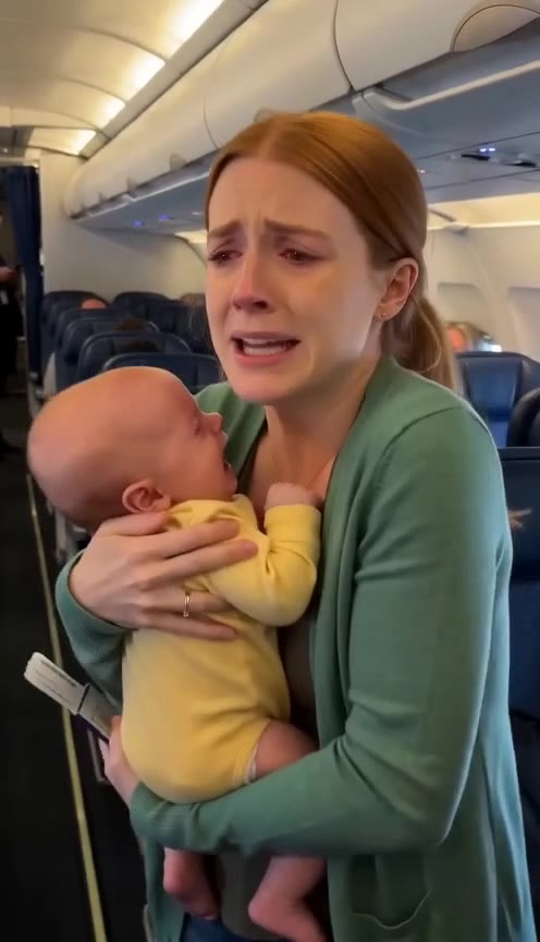 A Grieving Father Calmed My Crying Baby on a Flight, Revealing His Tragic Secret