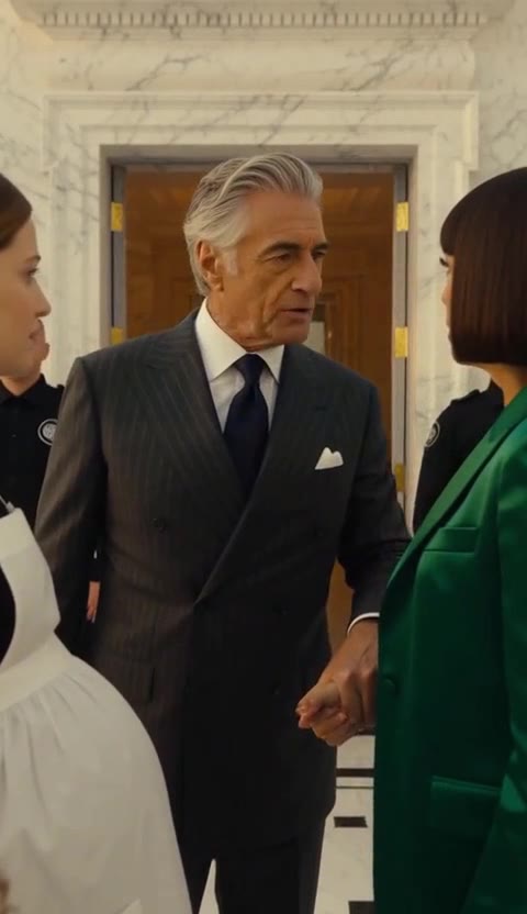 He Caught the VIP’s Wrist Mid-Air — Then the Deed Revealed Who Really Owned the Hotel