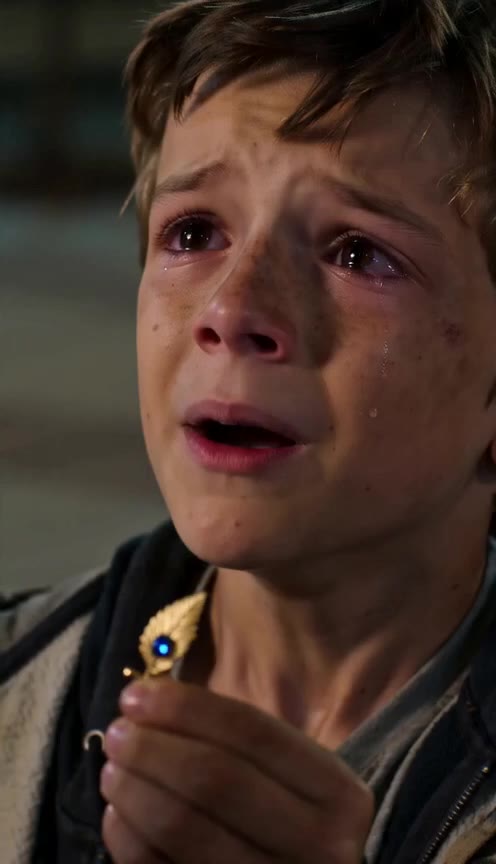 A Homeless Boy Stopped Me on the Street and Showed Me My Sister's Lost Pin