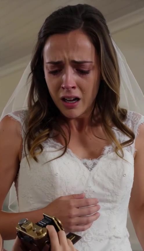 How a Little Girl's Vintage Camera Exposed my Groom's Darkest Secret at the Altar