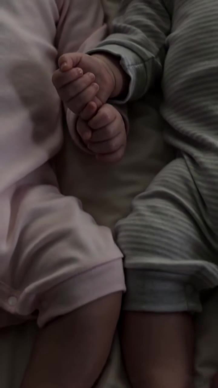 I Found My Twin Babies Abandoned With a Note Blaming My Mother for the Betrayal