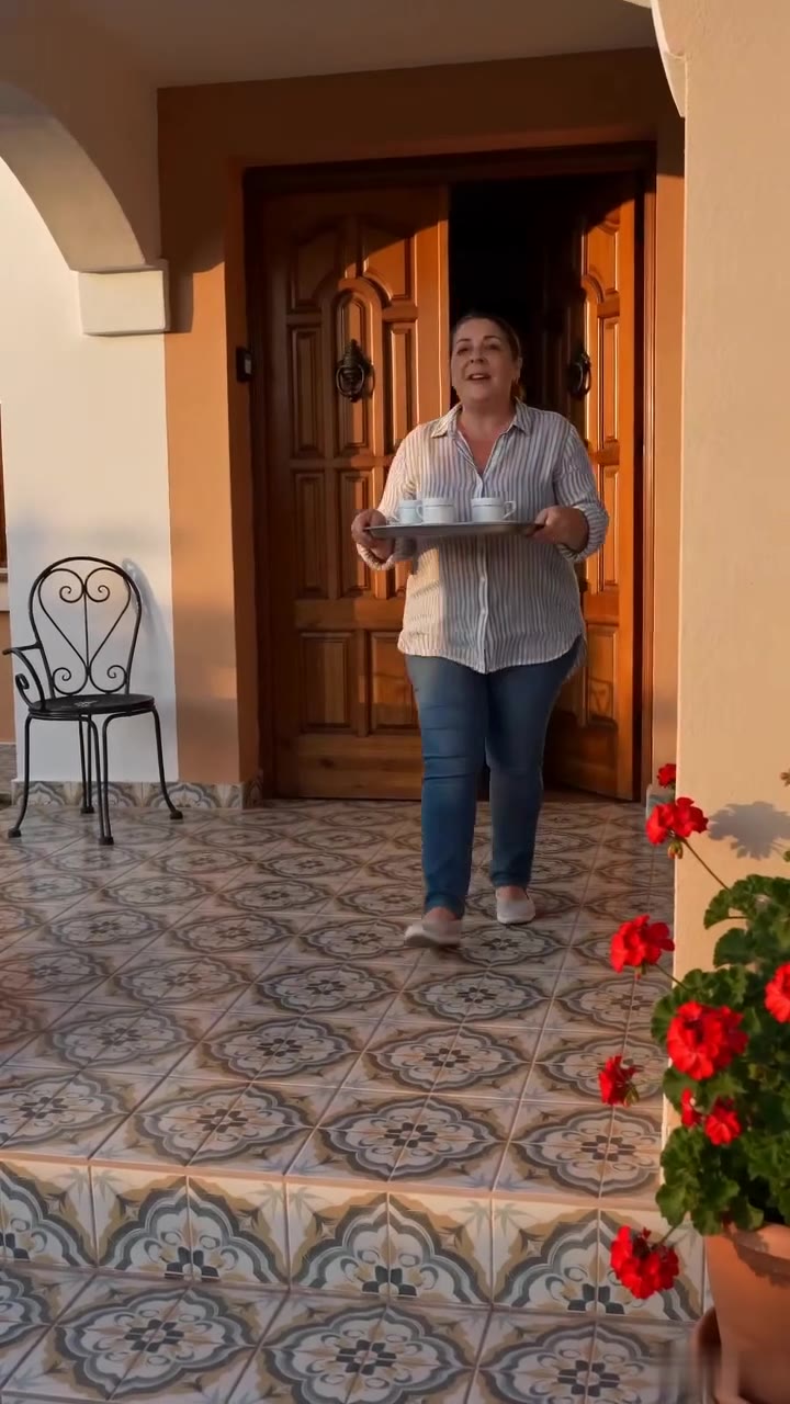 La caída de mi madre reveló la traición más dolorosa de mi esposo