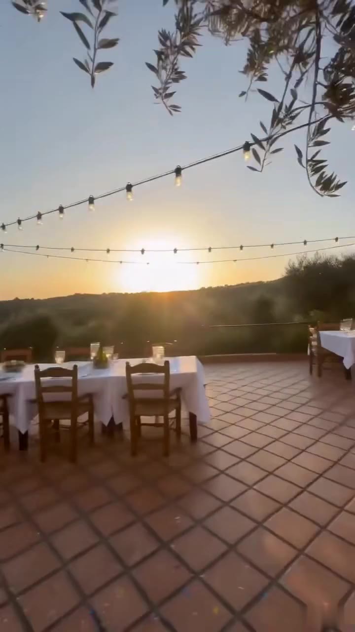 La humillación de mi suegra en mi boda reveló el oscuro secreto de mi esposo