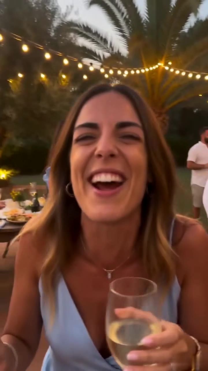 La humillación de mi suegra en mi boda reveló un secreto familiar imperdonable