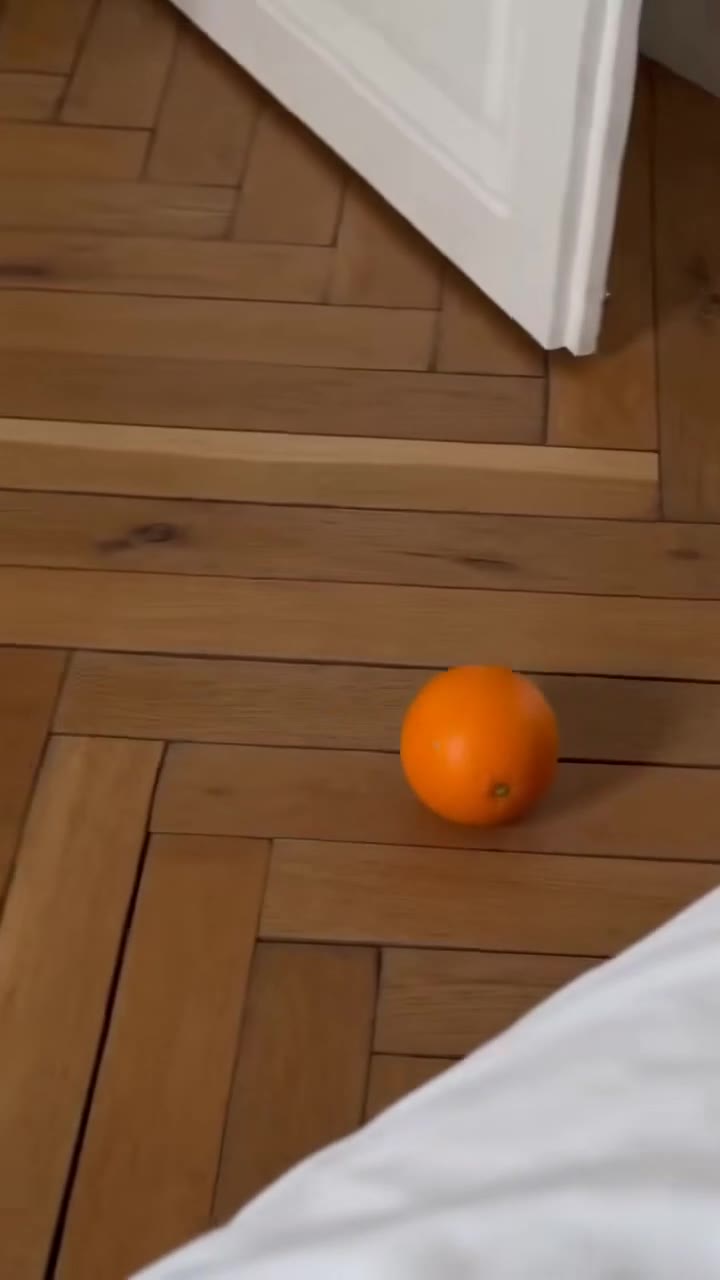 Le secret de mon mari a éclaté quand notre gouvernante a ouvert la porte