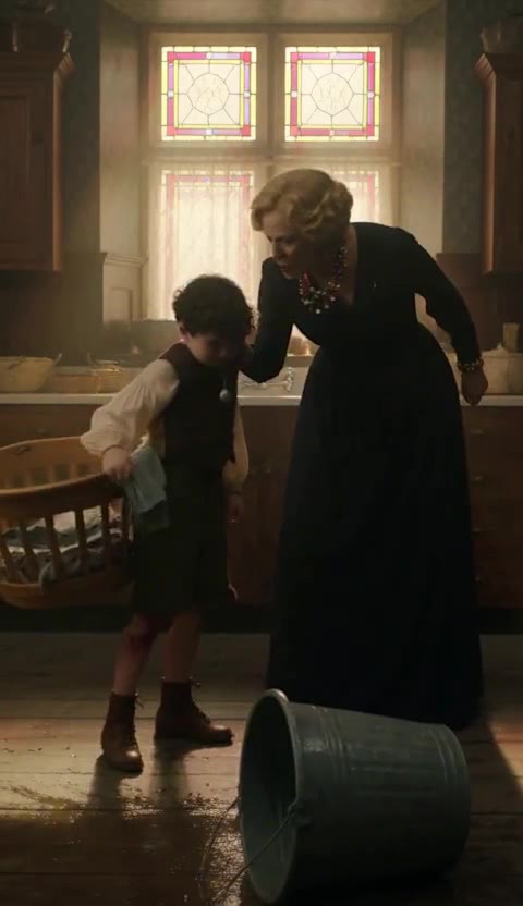 The Locked Locket on the Foster Boy’s Neck Shocked the Billionaire Visitors