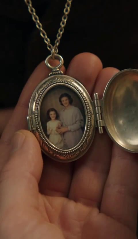 The Locked Locket on the Foster Boy’s Neck Shocked the Billionaire Visitors