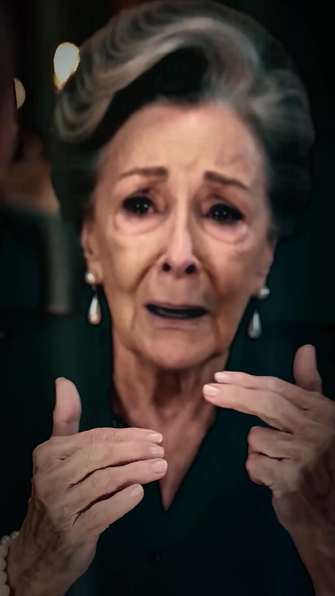 The Mafia Boss Never Understood His Deaf Mother—Then a Waitress Signed One Sentence That Changed Everything