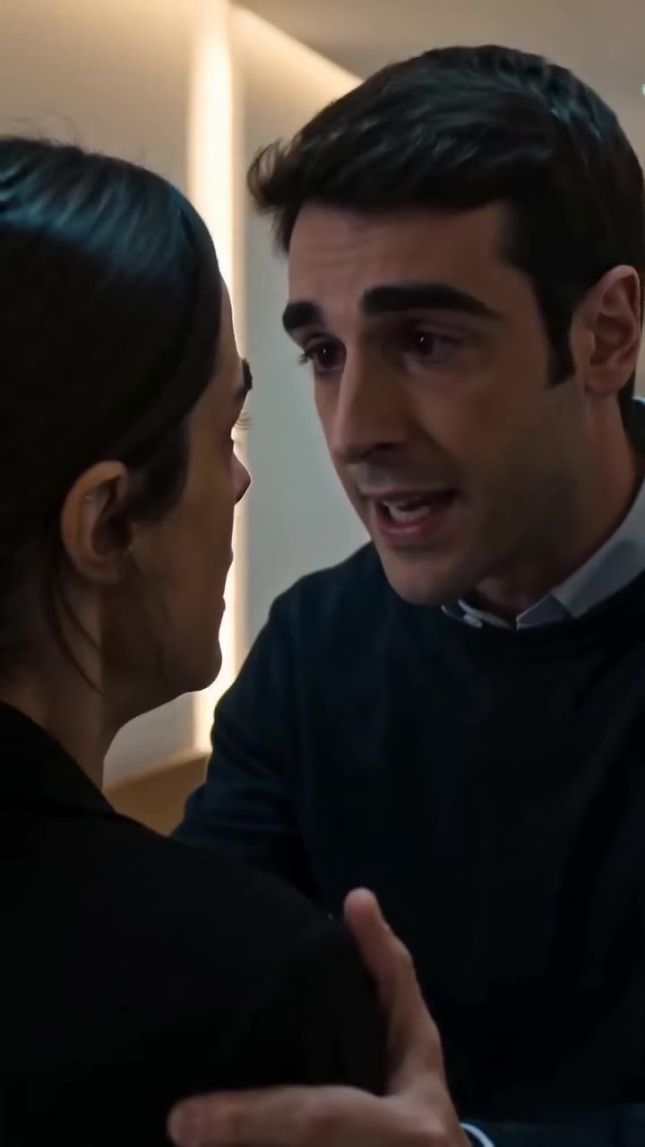 Mi propio hijo me humilló en el hospital sin saber quién era yo