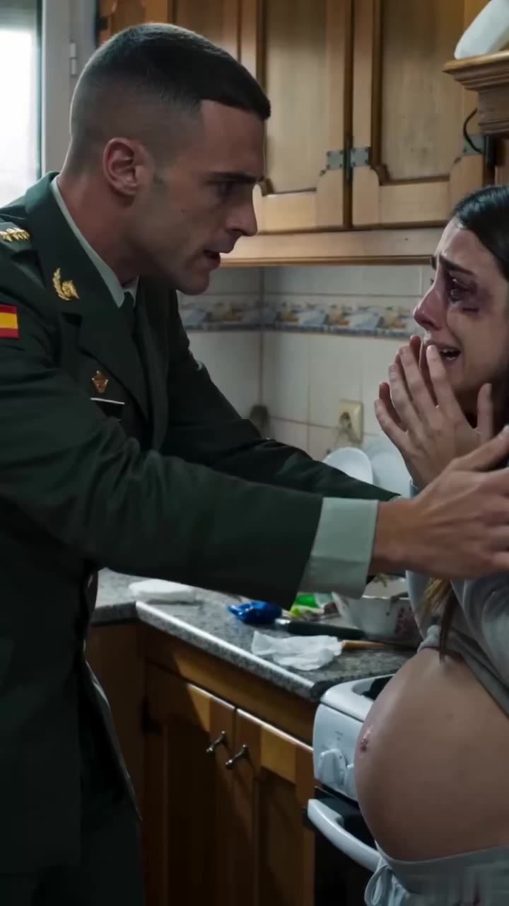 Mi suegra me maltrataba en secreto, pero mi esposo militar regresó justo a tiempo