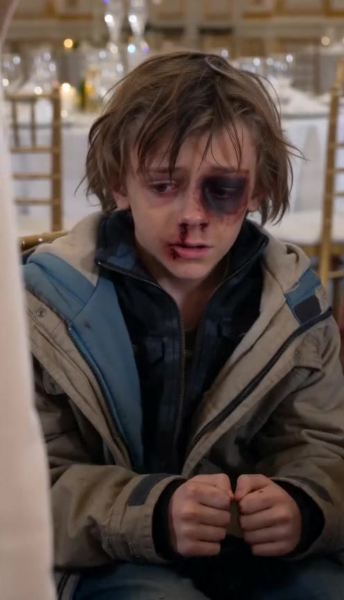 A Mother Confronts Her Son Feeding a Bruised Stranger and Learns the Heartbreaking Truth