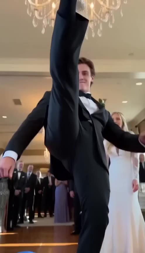My Sister Laughed While I Was Down, but the Groom's Kick Exposed Their Secret