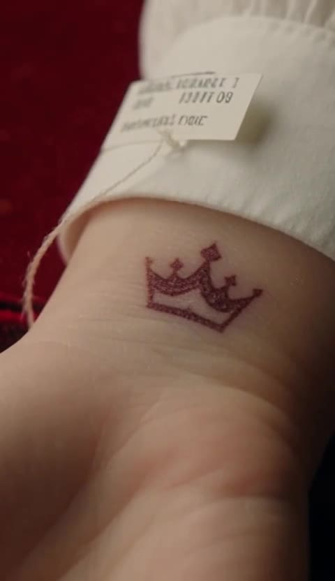 The Orphan's Secret Birthmark Shattered a Billionaire's Adoption Scam