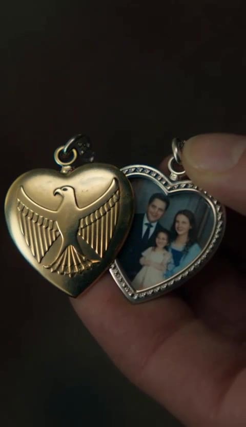 The Orphan's Locket: A Billionaire's Unannounced Visit Changed Everything