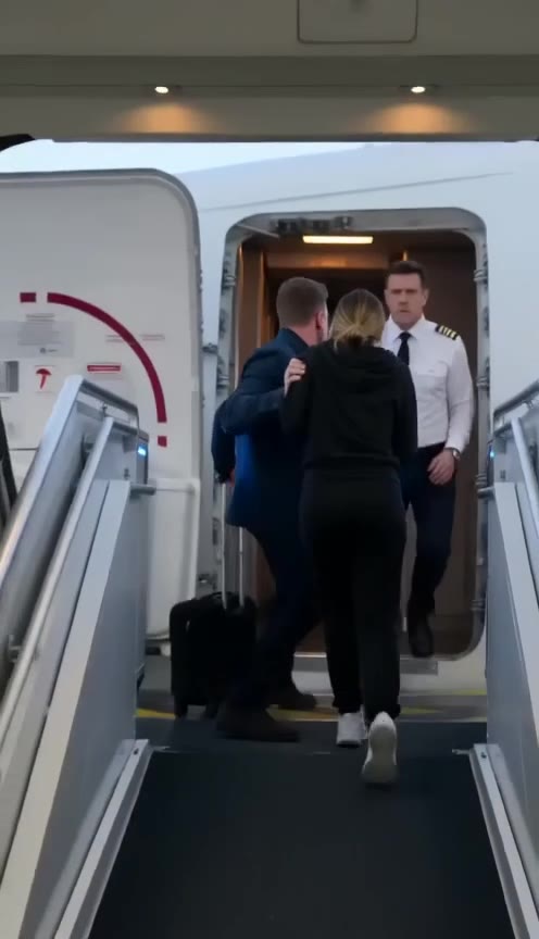 A Pilot Steps in to Save a Bruised Woman From Her Abusive Husband at the Gate