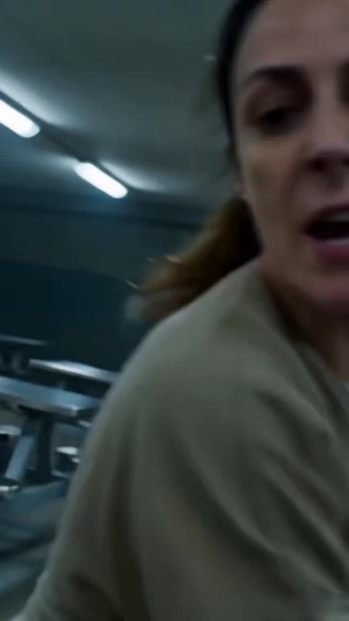 Dans l'enfer de la prison, Tess a tout risqué pour sauver une jeune codétenue