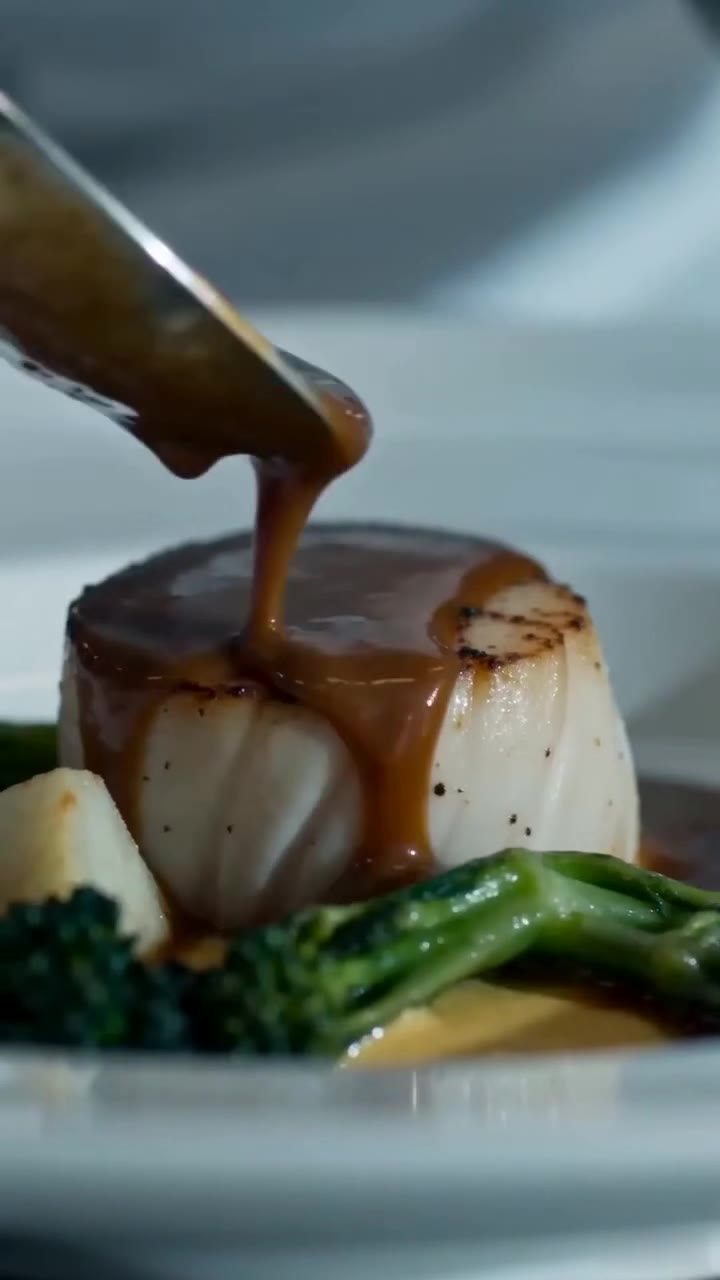 A Renowned Chef Caught a Teenager Altering His Dish, Then He Noticed the Ring