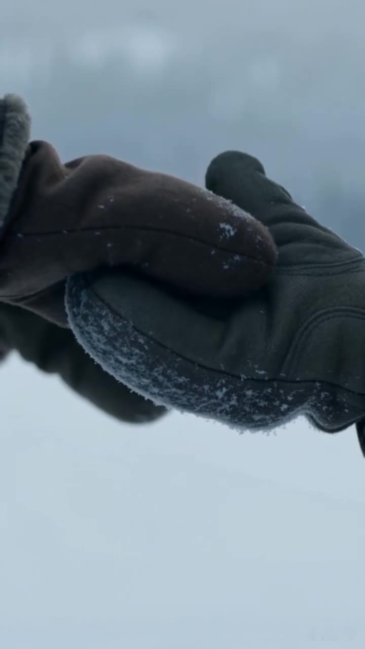 A Sheriff Rescued Me From The Cold Only To Discover My Late Husband's Darkest Secret