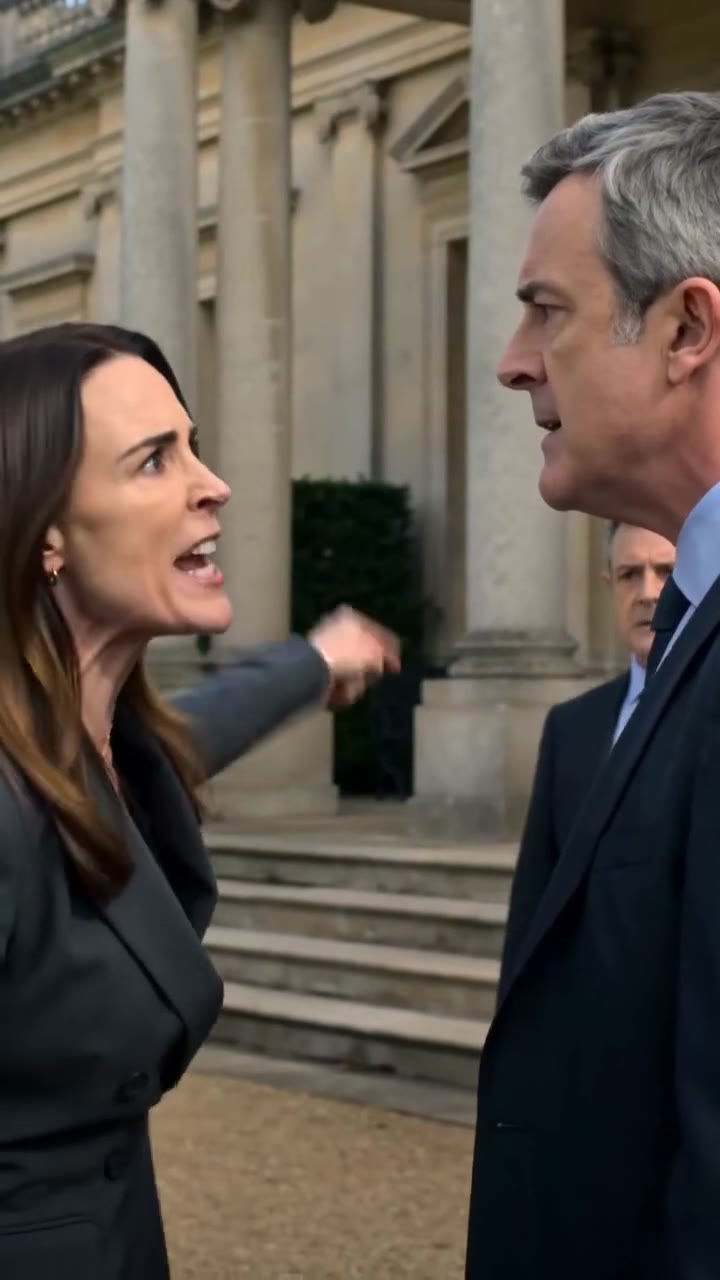 A Stranger Left a Baby on My Doorstep with a Shocking Secret Letter