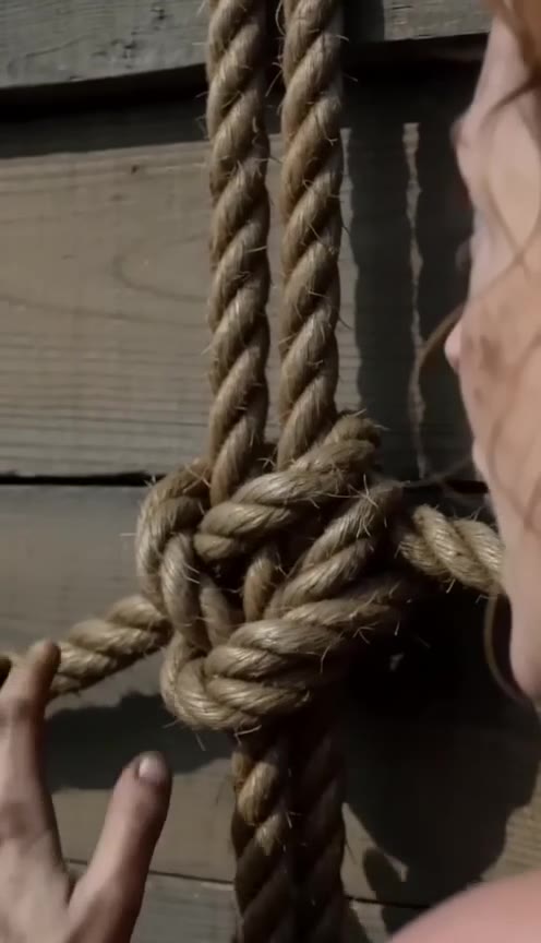 The Terrifying Truth Behind the Locked Crate in My Uncle's Salvage Yard