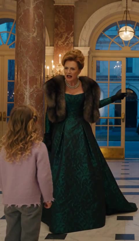 The Gala Heiress and the Orphan's Twin: A Medallion's Secret