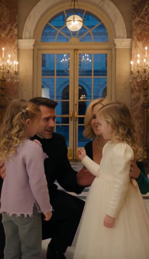 The Gala Heiress and the Orphan's Twin: A Medallion's Secret